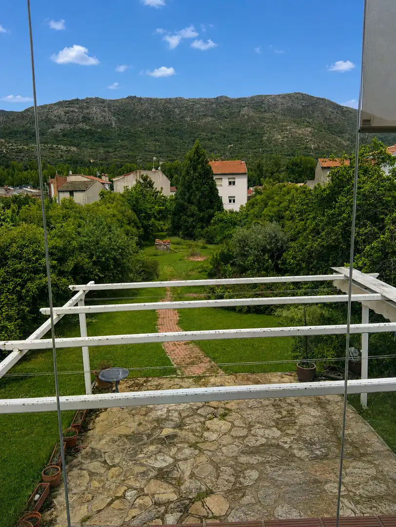Jardín de Casa o chalet en venta en Navaluenga con Calefacción, Jardín privado y Terraza