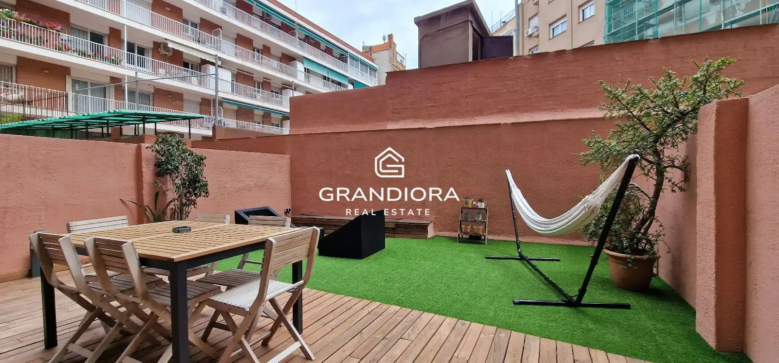Terrassa de Pis de lloguer en Barcelona amb Terrassa i Moblat