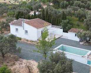 Vista exterior de Finca rústica en venda en Archidona amb Jardí privat i Piscina