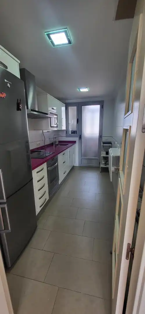 Attic for rent in Feria