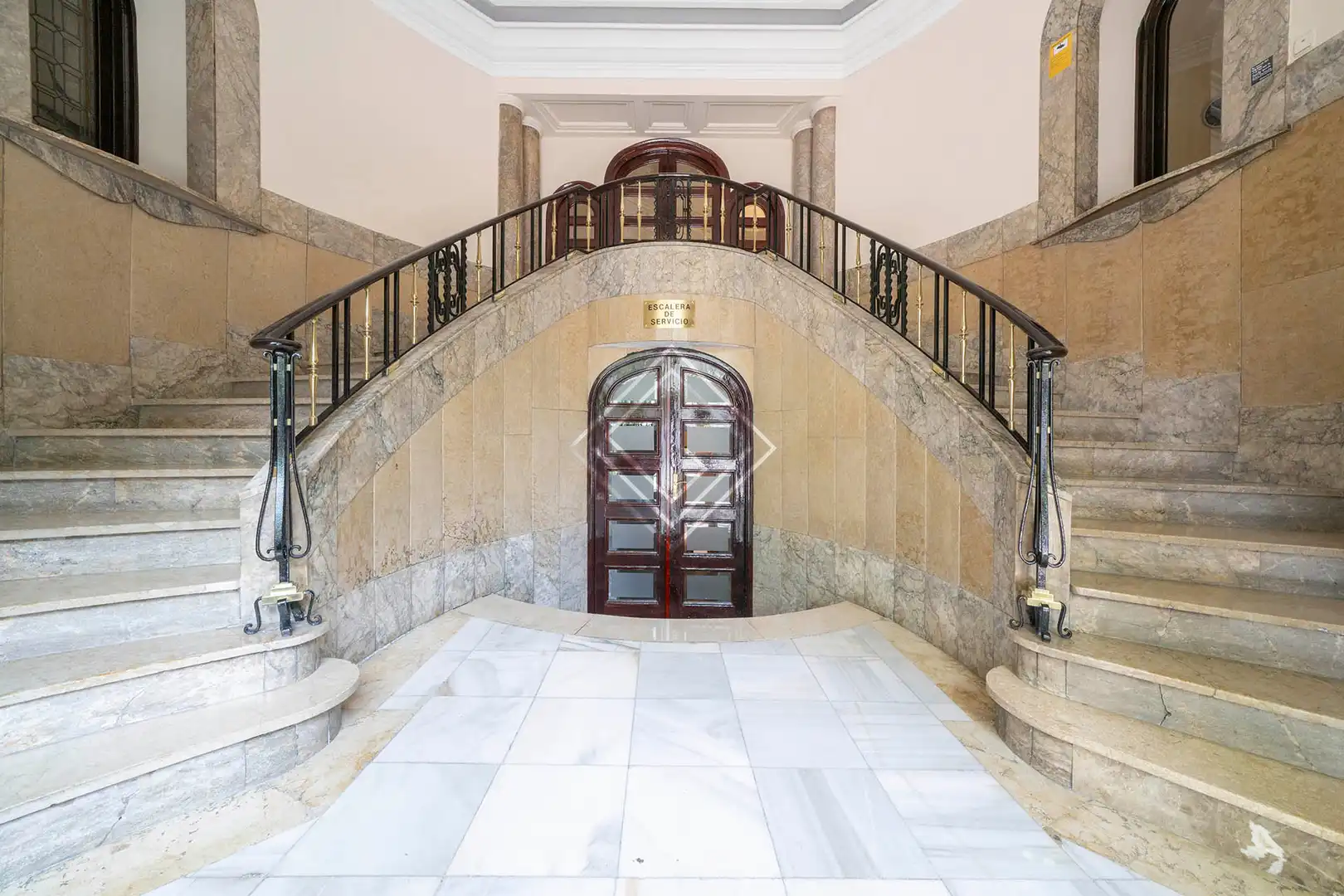 Office for sale in Madrid
