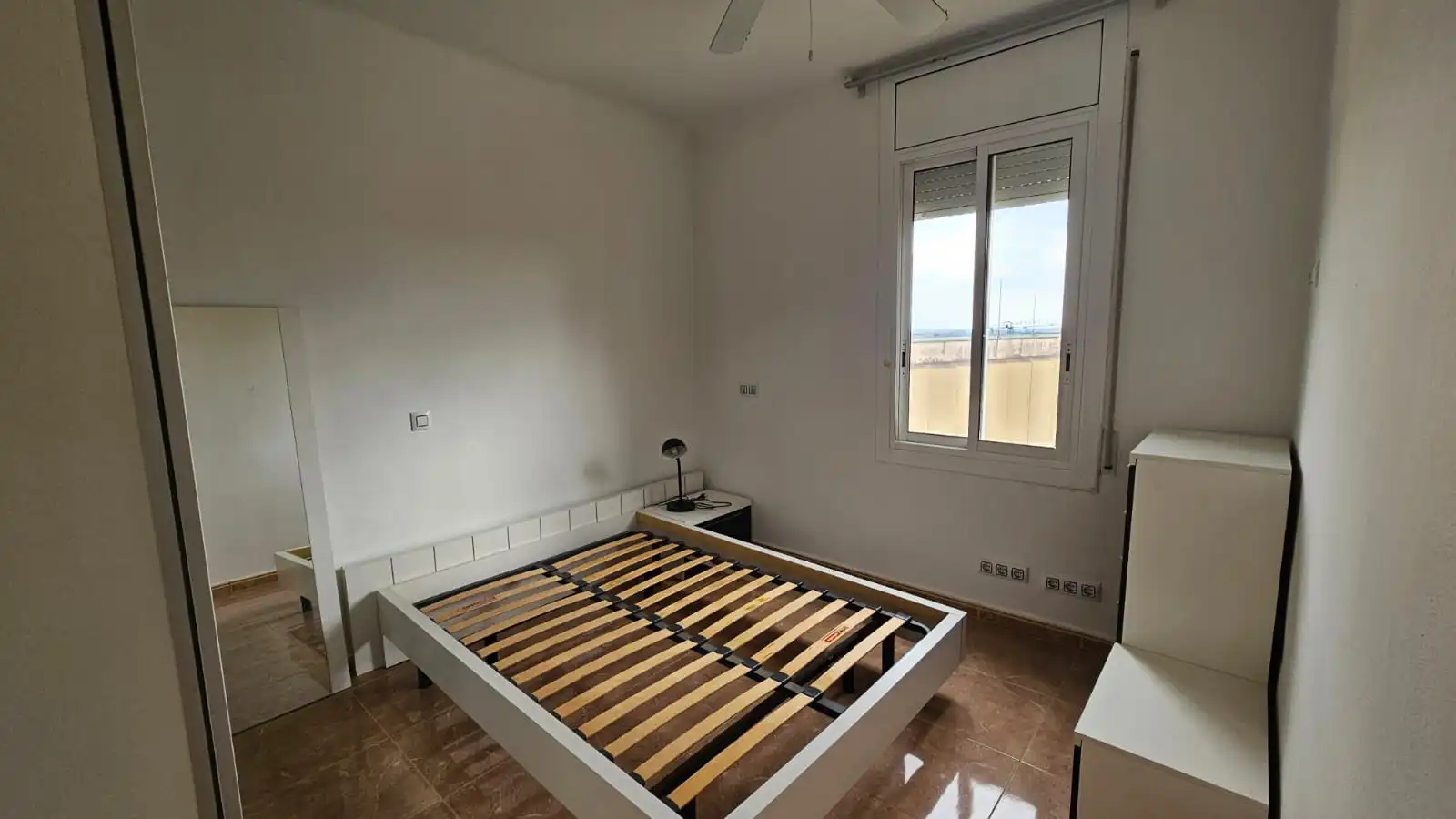Habitación de Piso en venta en Eixample - Horta Capallera