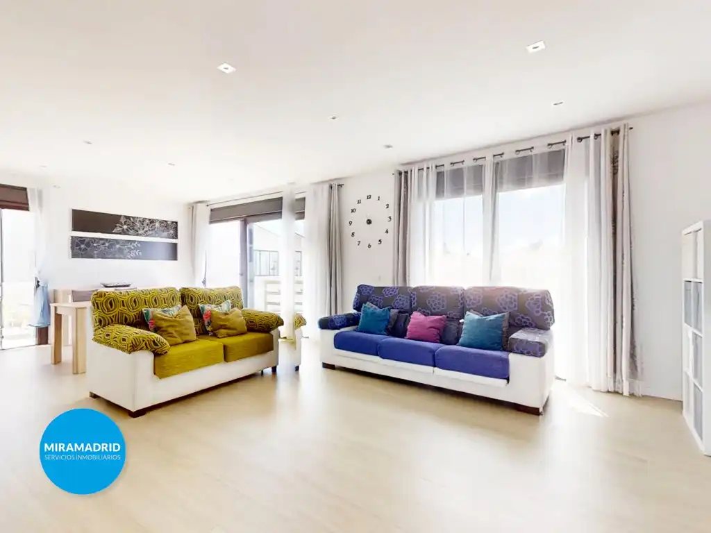 Living room of Houses for sale in El Casar  with Air Conditioner