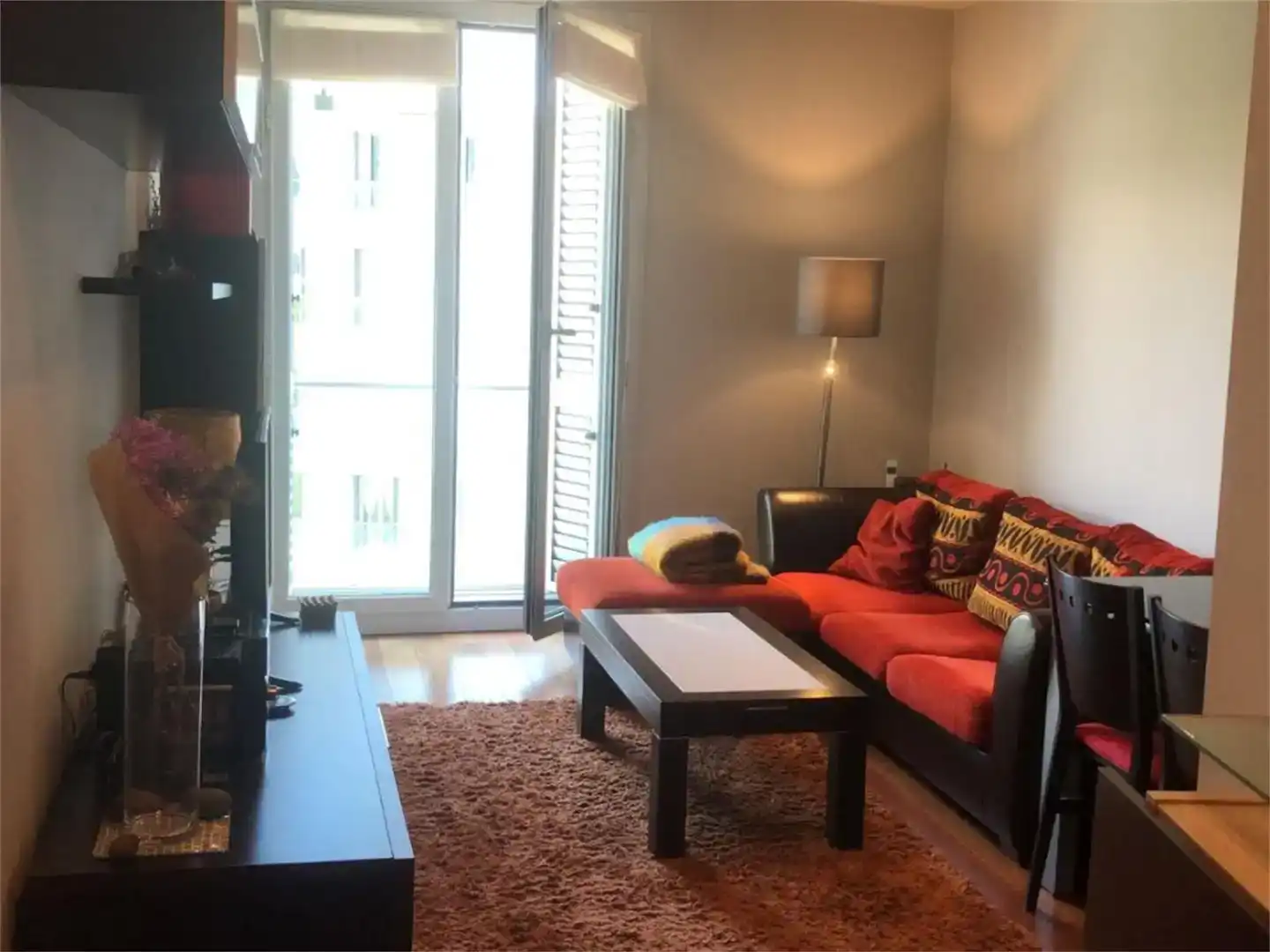 Sala d'estar de Apartament en venda en Bilbao  amb Aire condicionat i Balcó