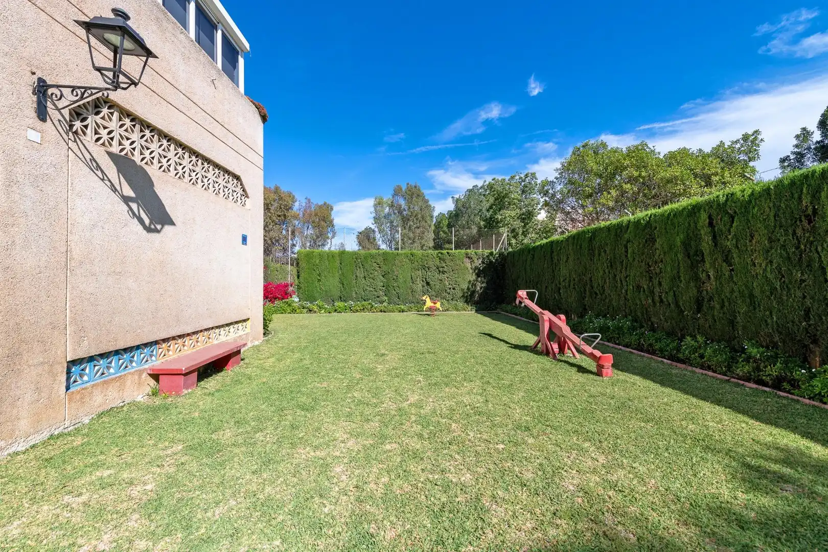 Jardín de Piso en venta en Málaga con Terraza, Trastero y Piscina comunitaria