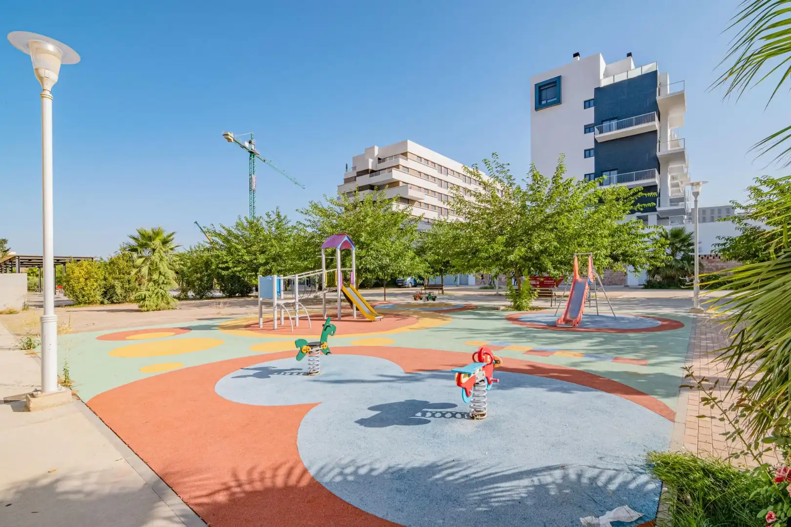 Vista exterior de Piso en venta en Granada con Aire acondicionado, Calefacción y Terraza