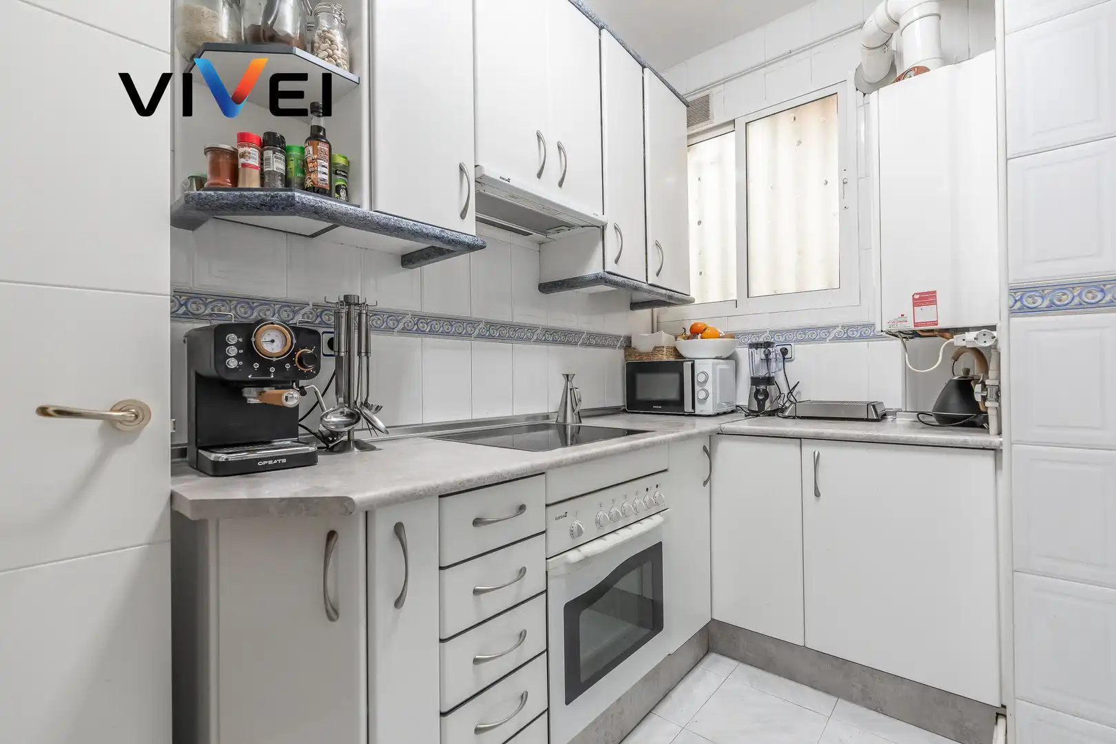 Piso con ascensor en venta en Calle de Torres Miranda, imagen 22