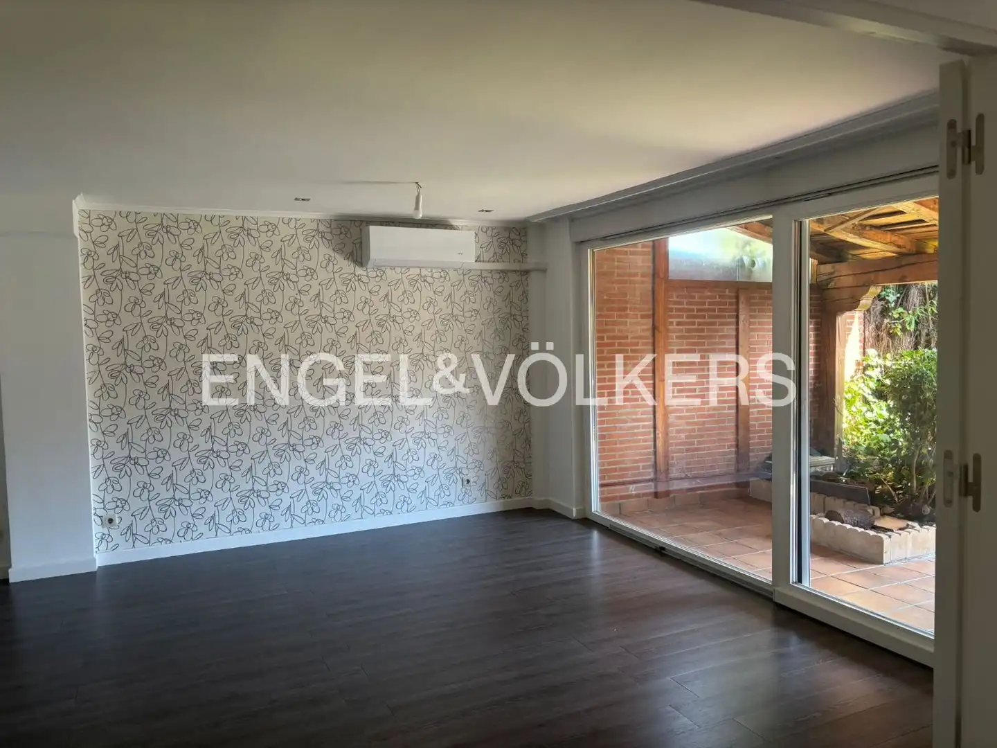 Comedor de Casa o chalet de alquiler en Las Rozas de Madrid con Aire acondicionado, Calefacción y Terraza
