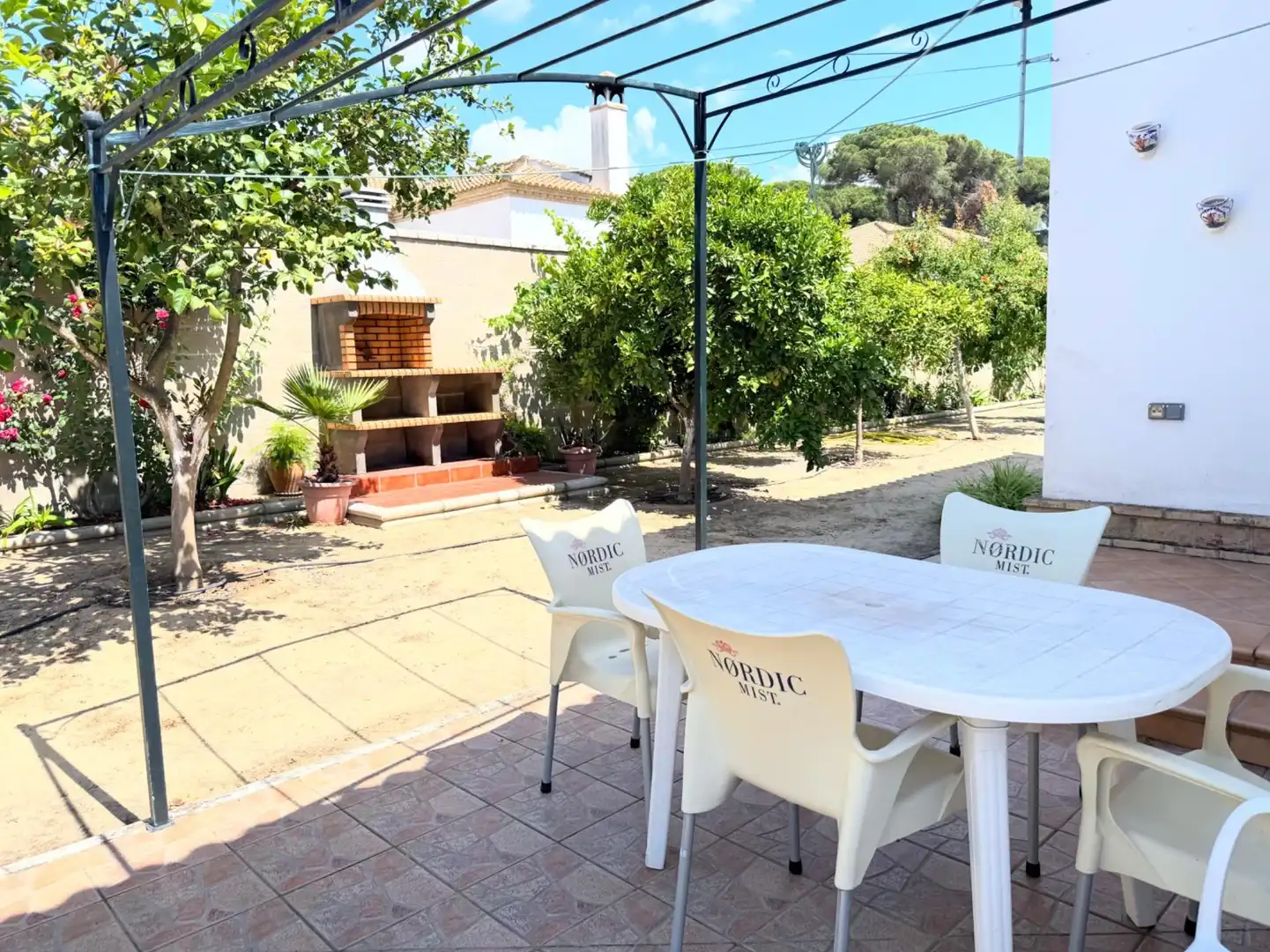 Terrace of Houses for sale in Hinojos  with Air Conditioner, Heating and Private garden