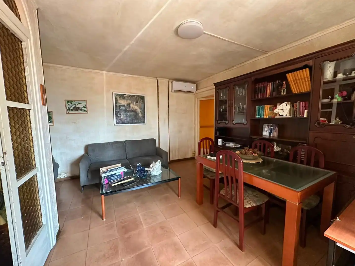Sala d'estar de Apartament en venda en Barcelona amb Aire condicionat