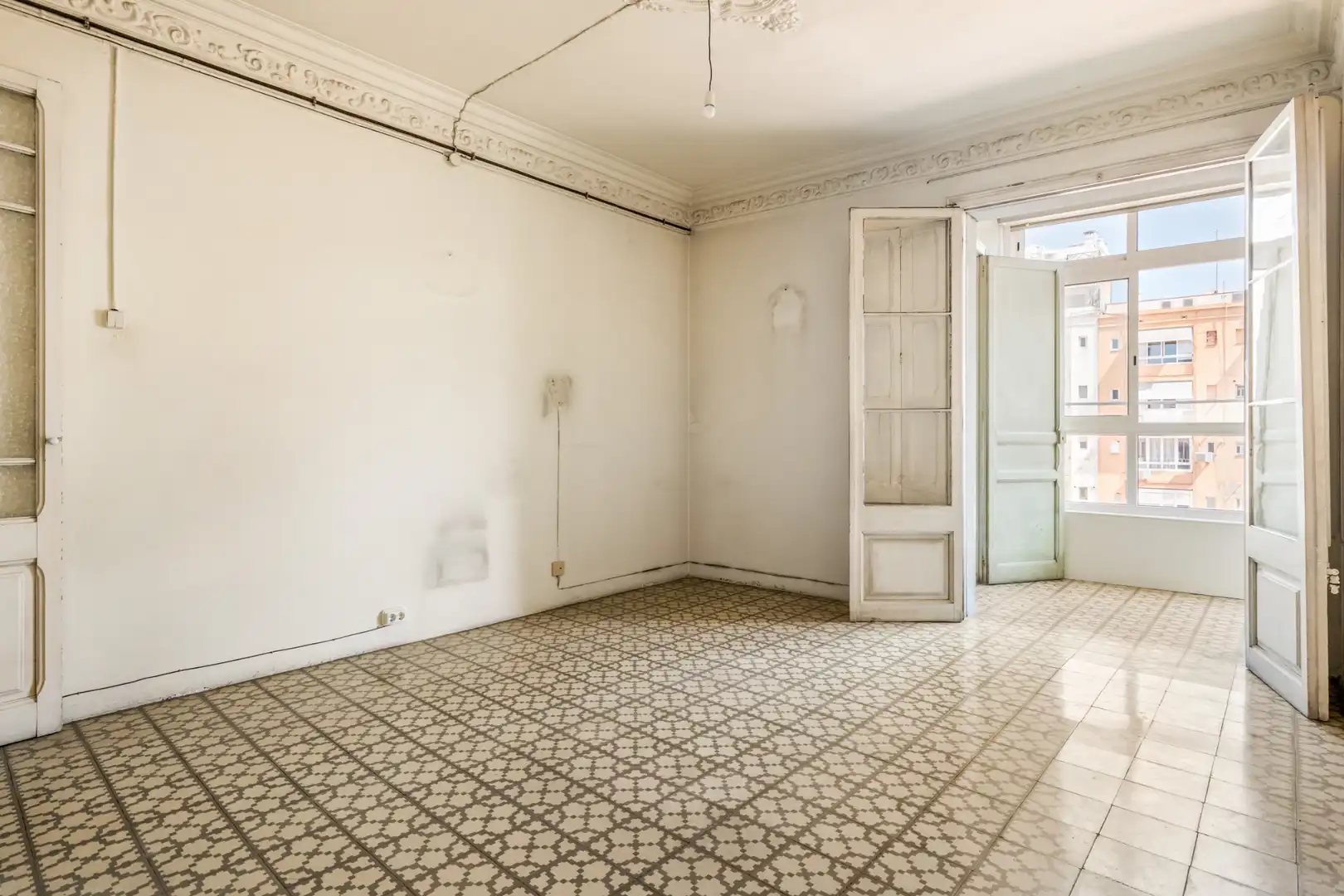 Sala de estar de Piso en venta en Barcelona con Balcón