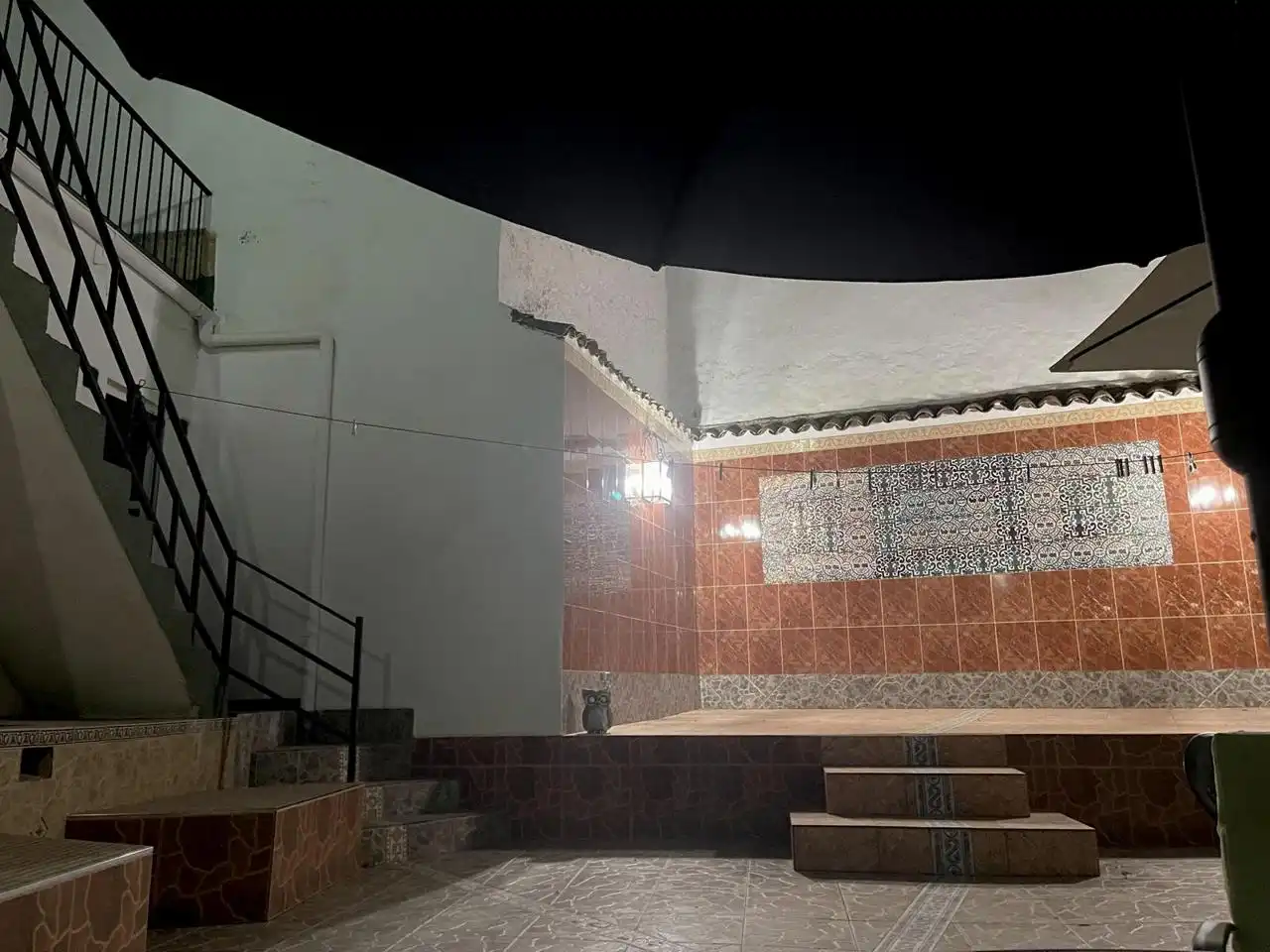Casa adosada en venda en Fuentes de León amb Terrassa i Balcó