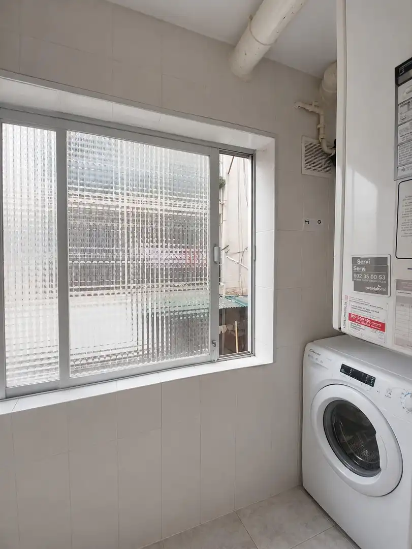 Bathroom of Flat for sale in Mataró