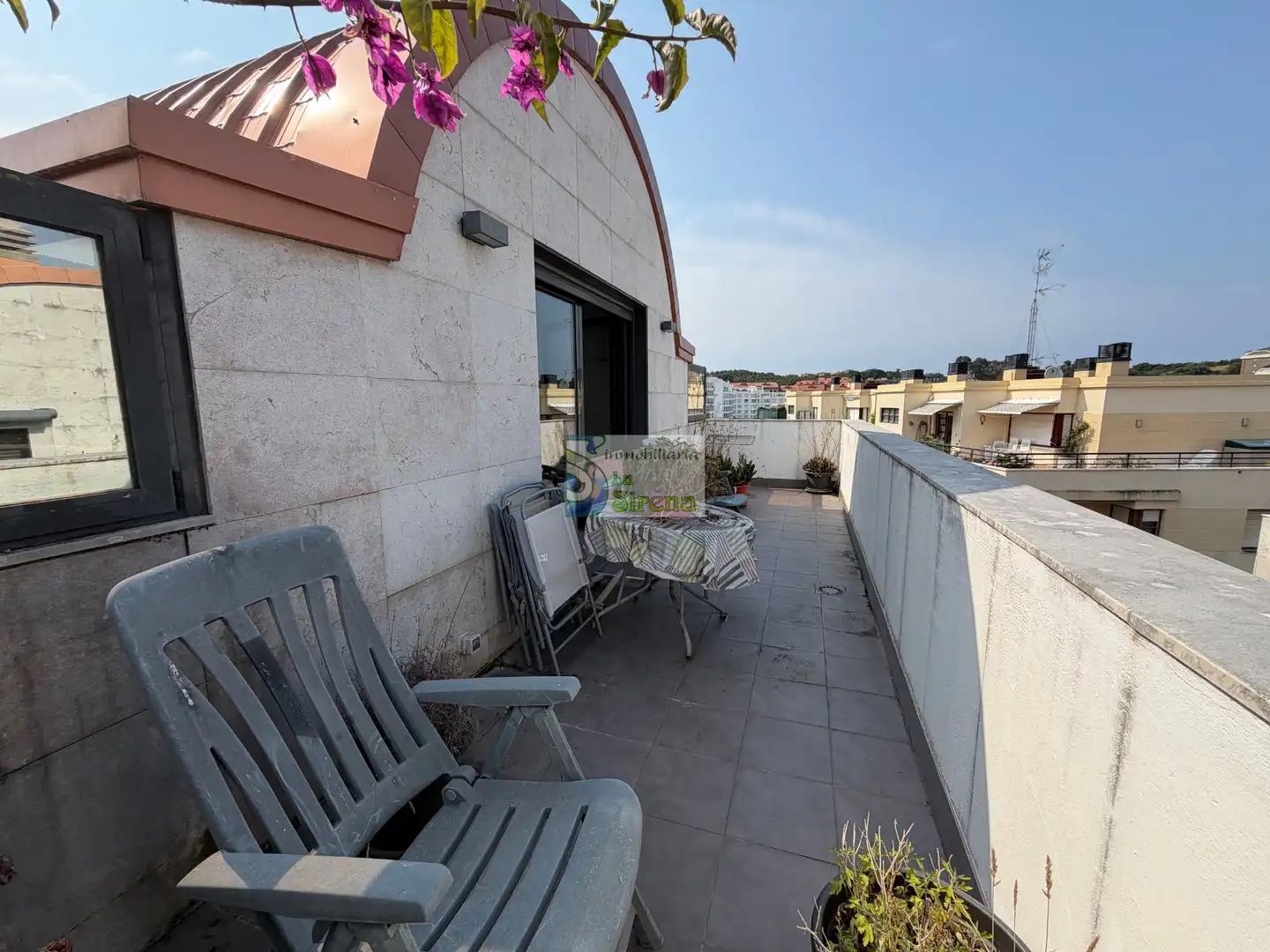 Terrasse von Wohnung zum Verkauf in Castro-Urdiales mit Heizung, Terrasse und Schwimmbad