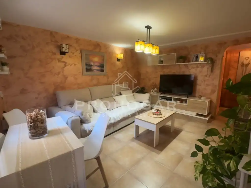 Sala de estar de Casa adosada en venta en Colmenar Viejo