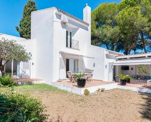 Jardí de Casa o xalet en venda en Sotogrande amb Aire condicionat i Piscina