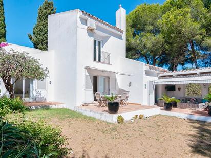 Jardí de Casa o xalet en venda en Sotogrande amb Aire condicionat i Piscina