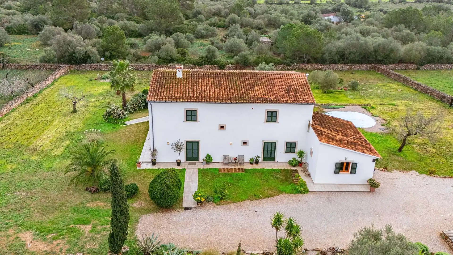 Jardí de Finca rústica en venda en Santa Margalida amb Moblat