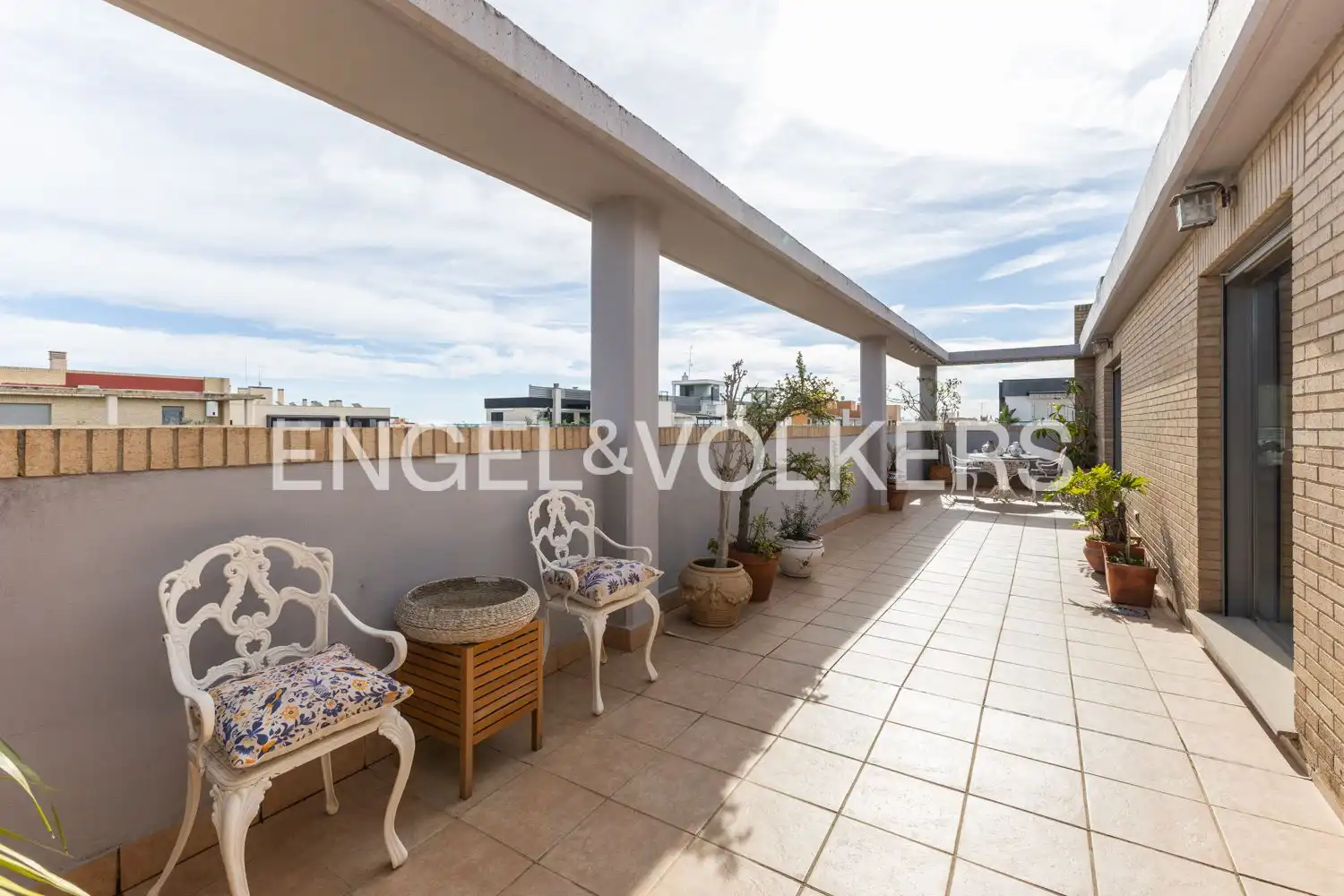 Terraza de Ático en venta en Valencia con Aire acondicionado, Calefacción y Jardín privado
