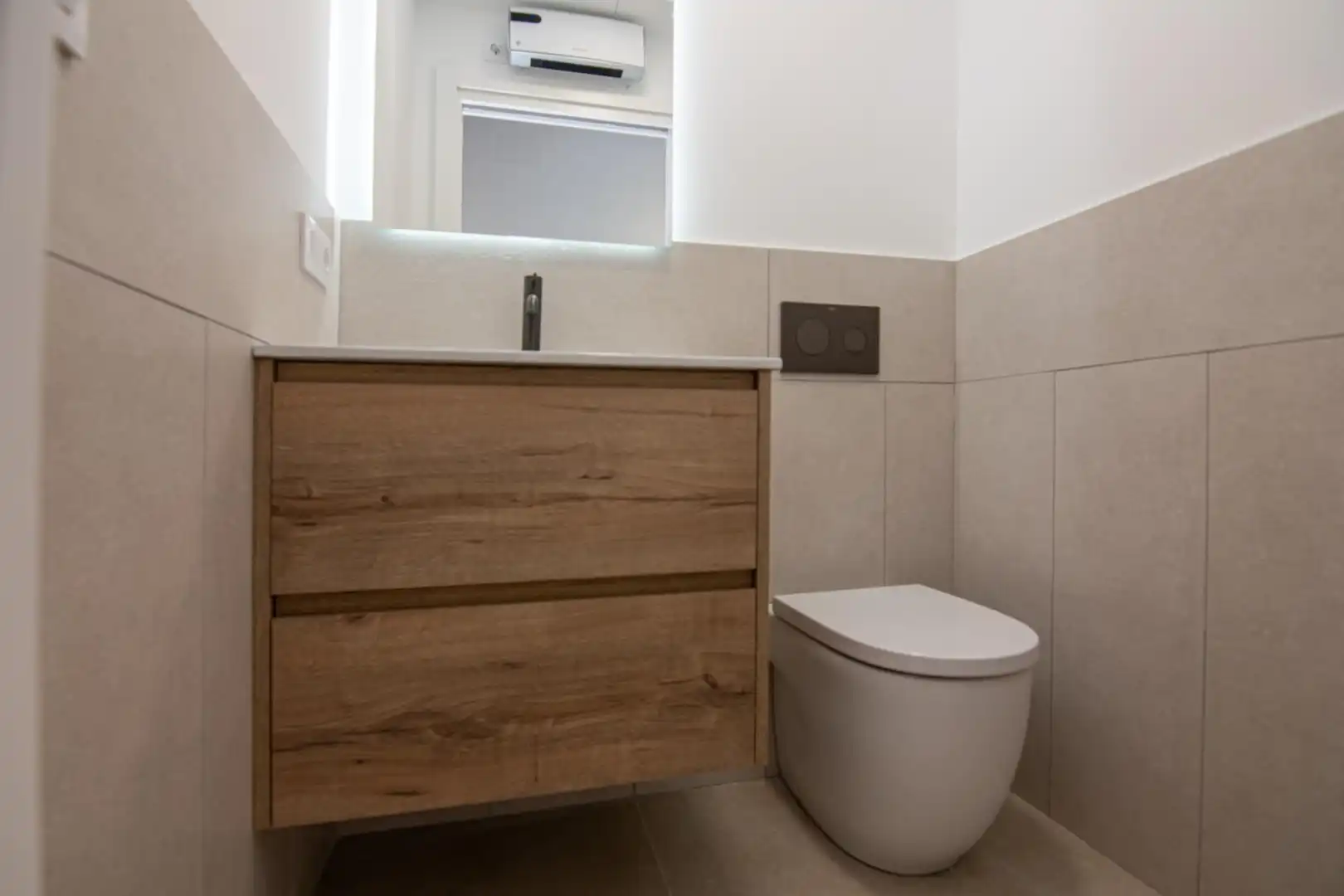 Baño de Dúplex en venta en A Coruña Capital  con Calefacción