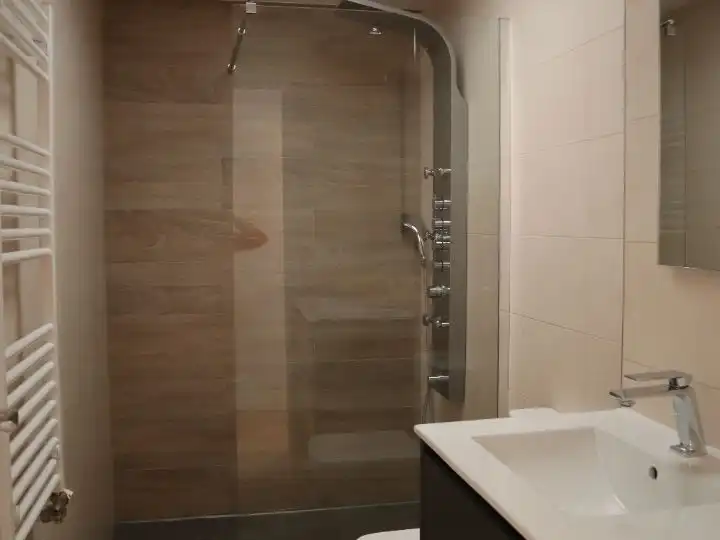 Piso con ascensor en venta en Carrer Doctor Combelles 3, imagen 13