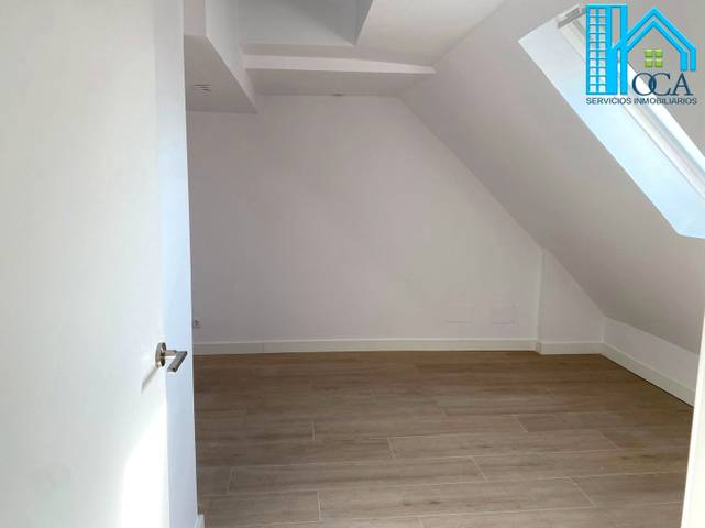 Ático en Venta en Calle Valentín Llaguno en San Isidro