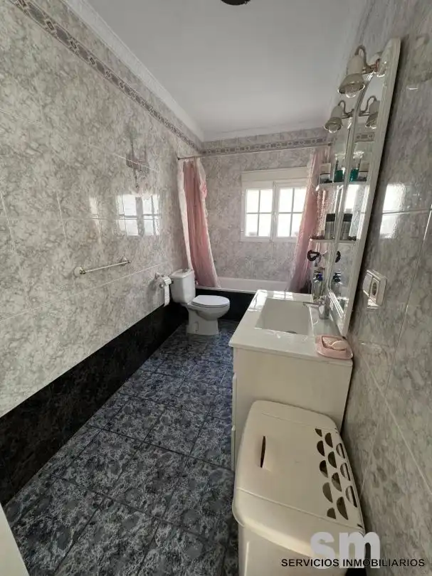 Bany de Casa o xalet en venda en Ubrique