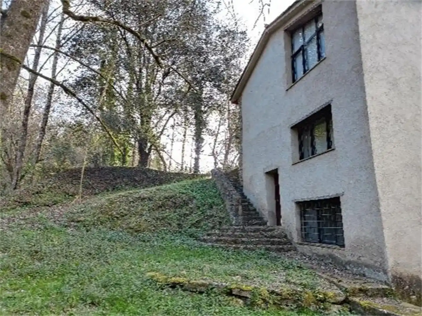 Vista exterior de Piso en venta en Santa Pau con Jardín privado, Parquet y Trastero