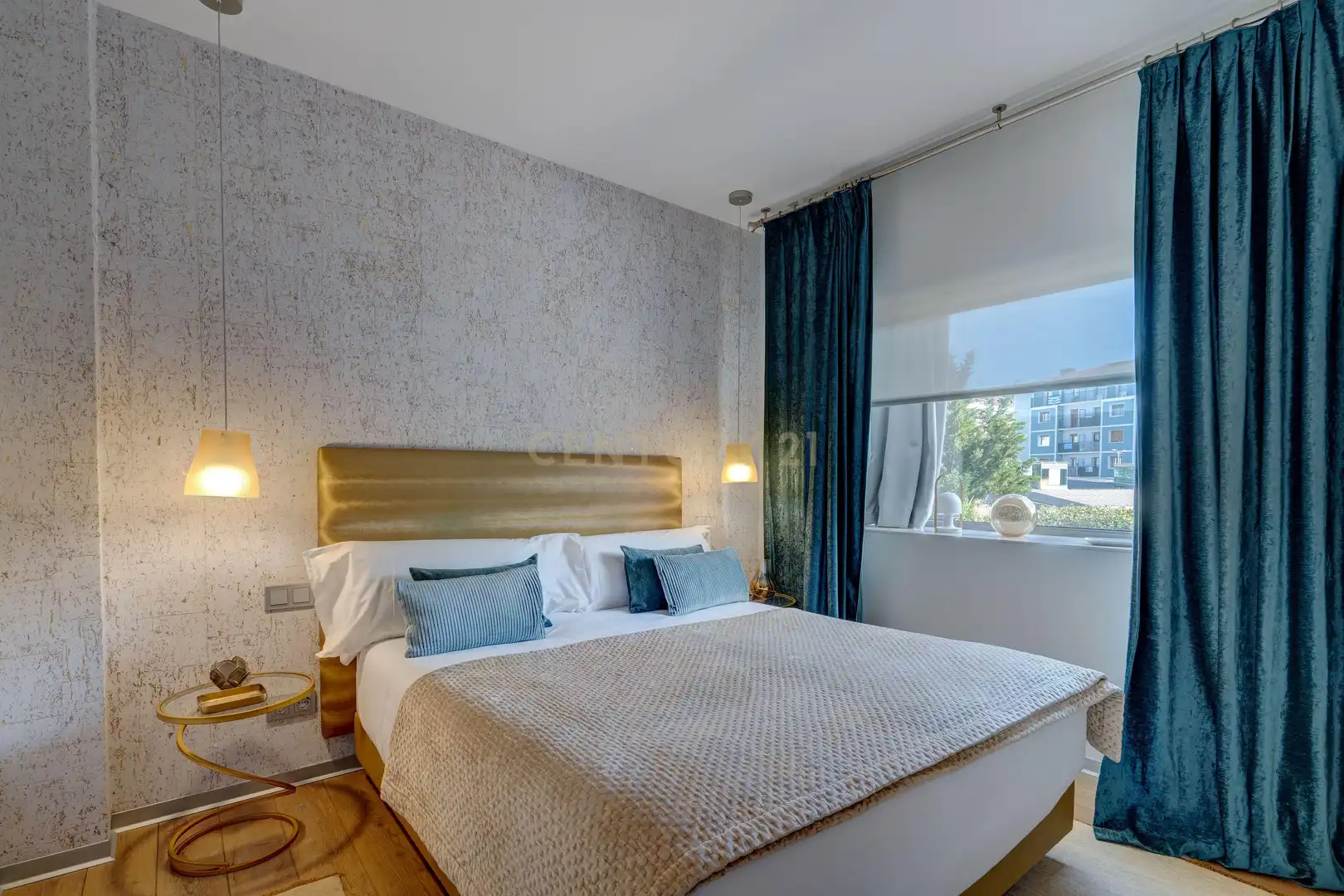 Dormitori de Casa o xalet en venda en Donostia - San Sebastián  amb Aire condicionat, Jardí privat i Piscina