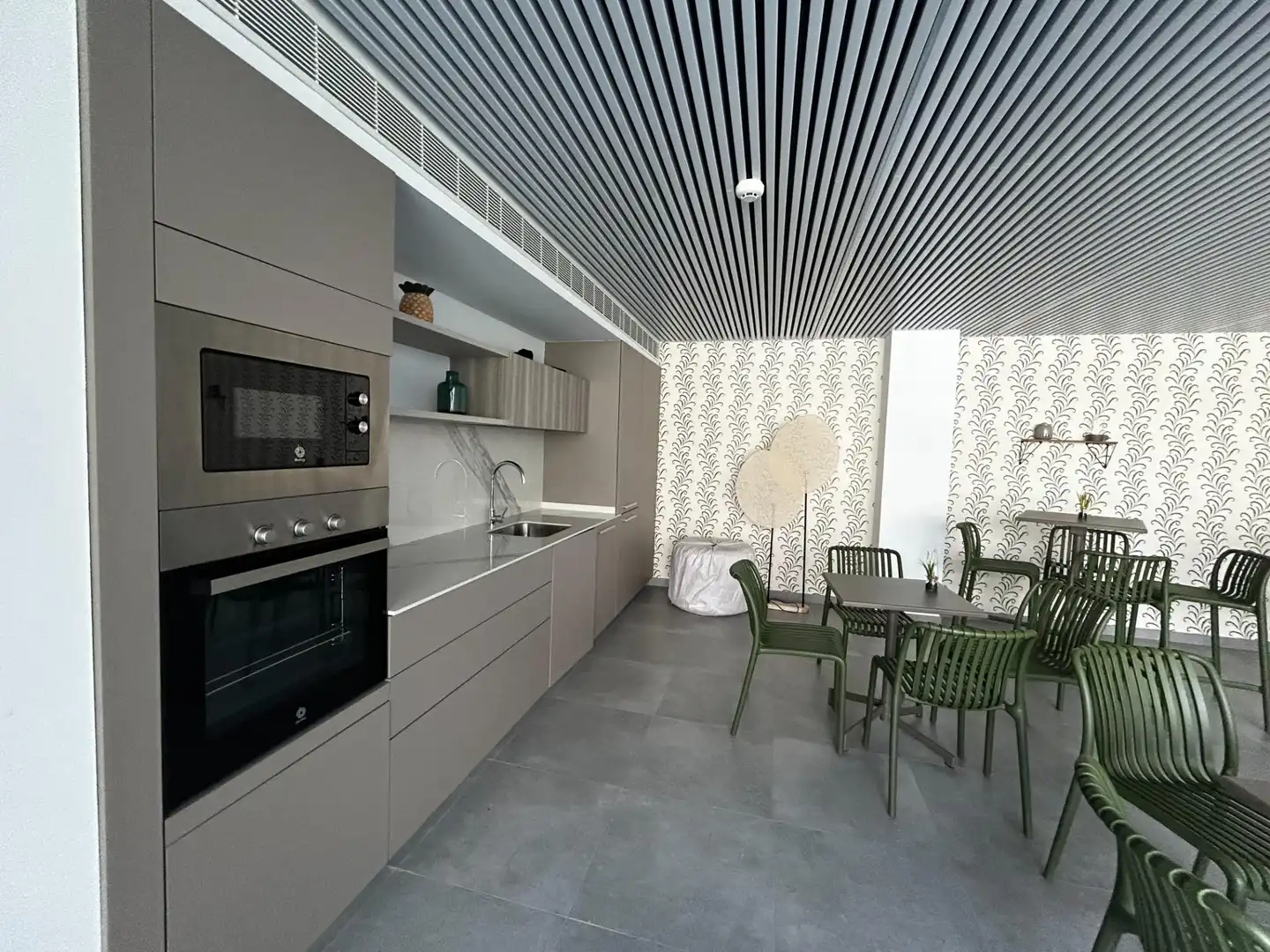 Kitchen of Attic for sale in Tomares  with Terrace and Community pool