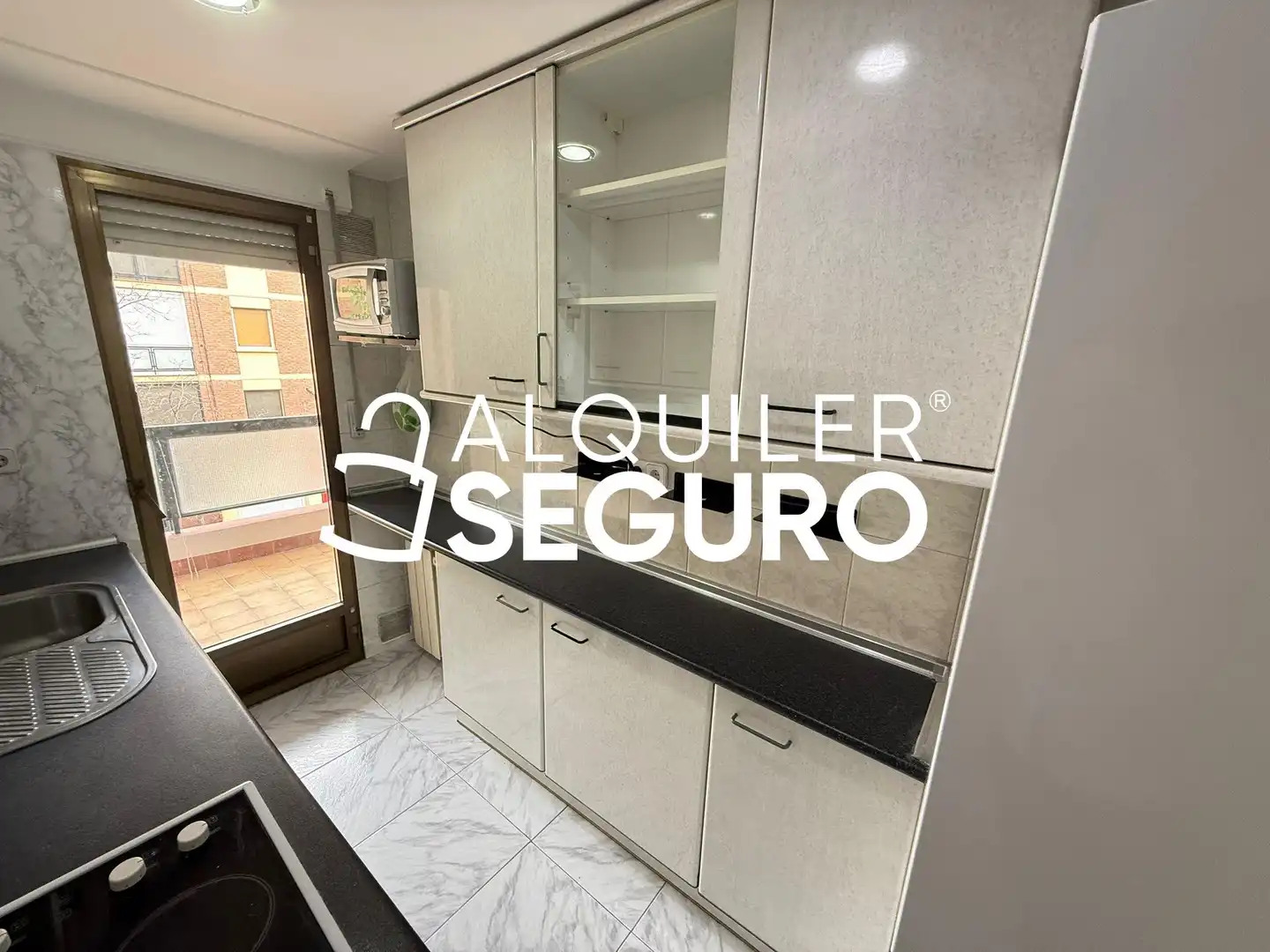 Küche von Wohnung zur Miete in Madrid mit Klimaanlage, Heizung und Terrasse