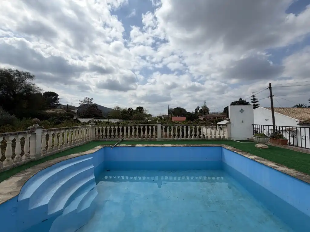 Piscina de Casa o chalet en venta en Valencia