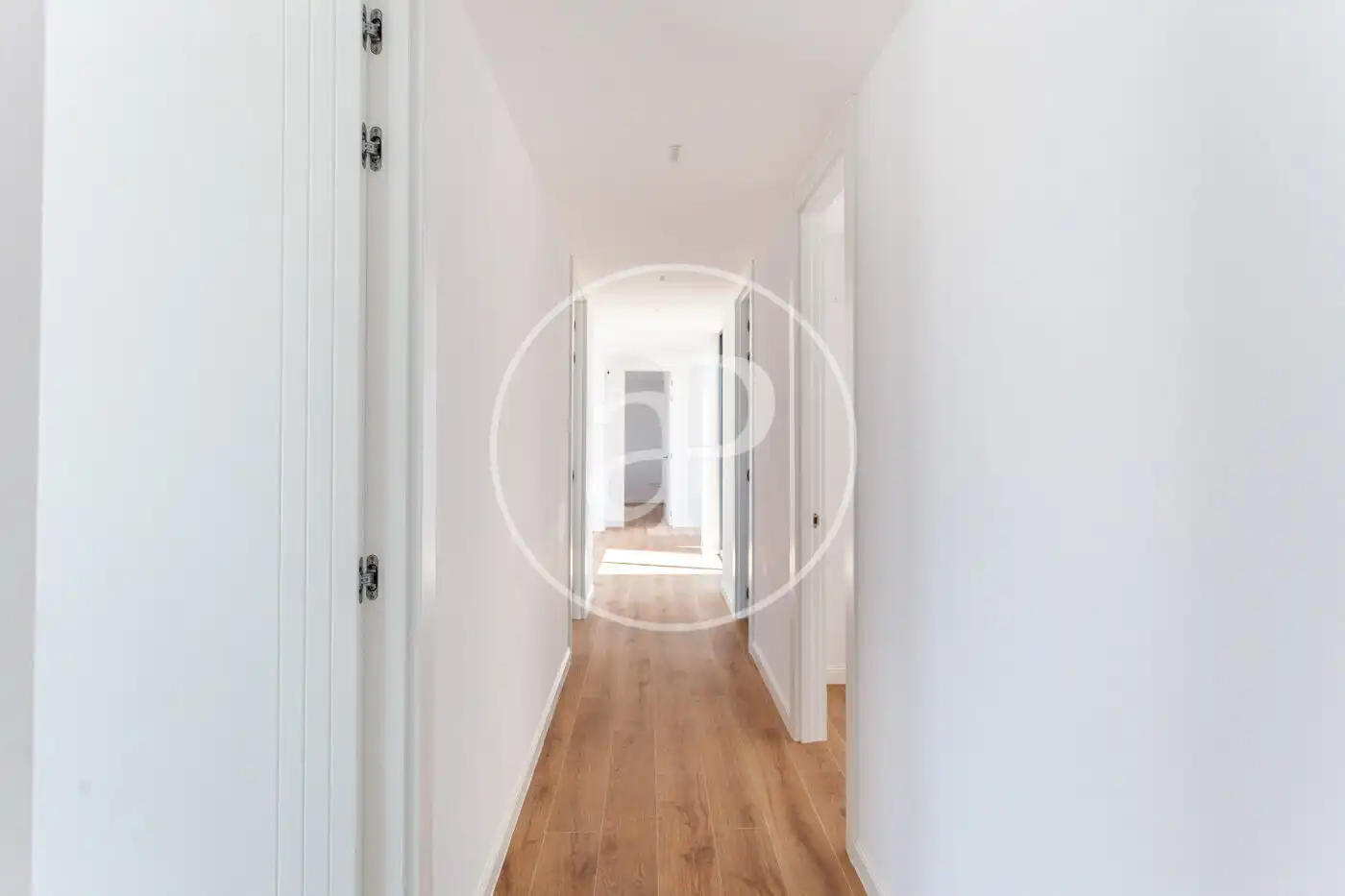 Casa aparellada amb piscina en venda a C. Tallín, imagen 53
