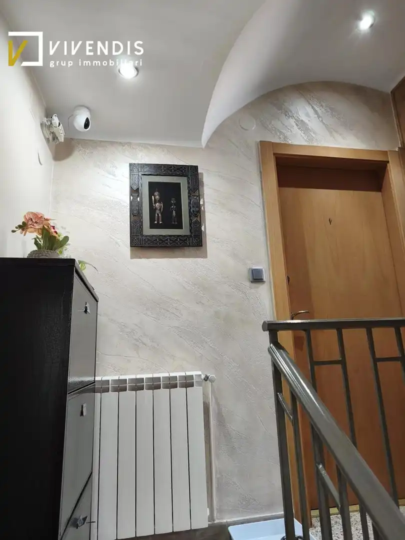 Houses for sale in Almenar  with Air Conditioner, Heating and Storage room
