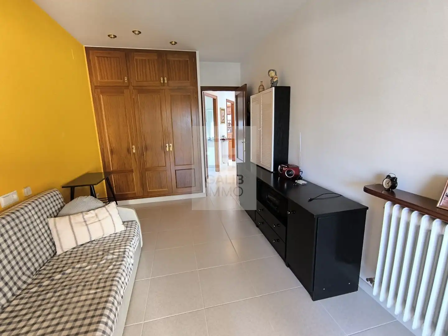 Sala d'estar de Casa adosada en venda en Vilafant amb Aire condicionat, Calefacció i Terrassa