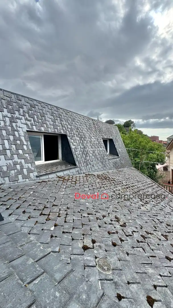Vista exterior de Casa o xalet en venda en Redondela amb Calefacció, Traster i Piscina