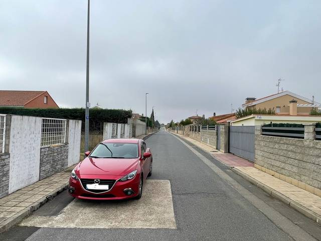 Terreno residencial en Venta en Calle Tomillo en Calvarrasa de Abajo