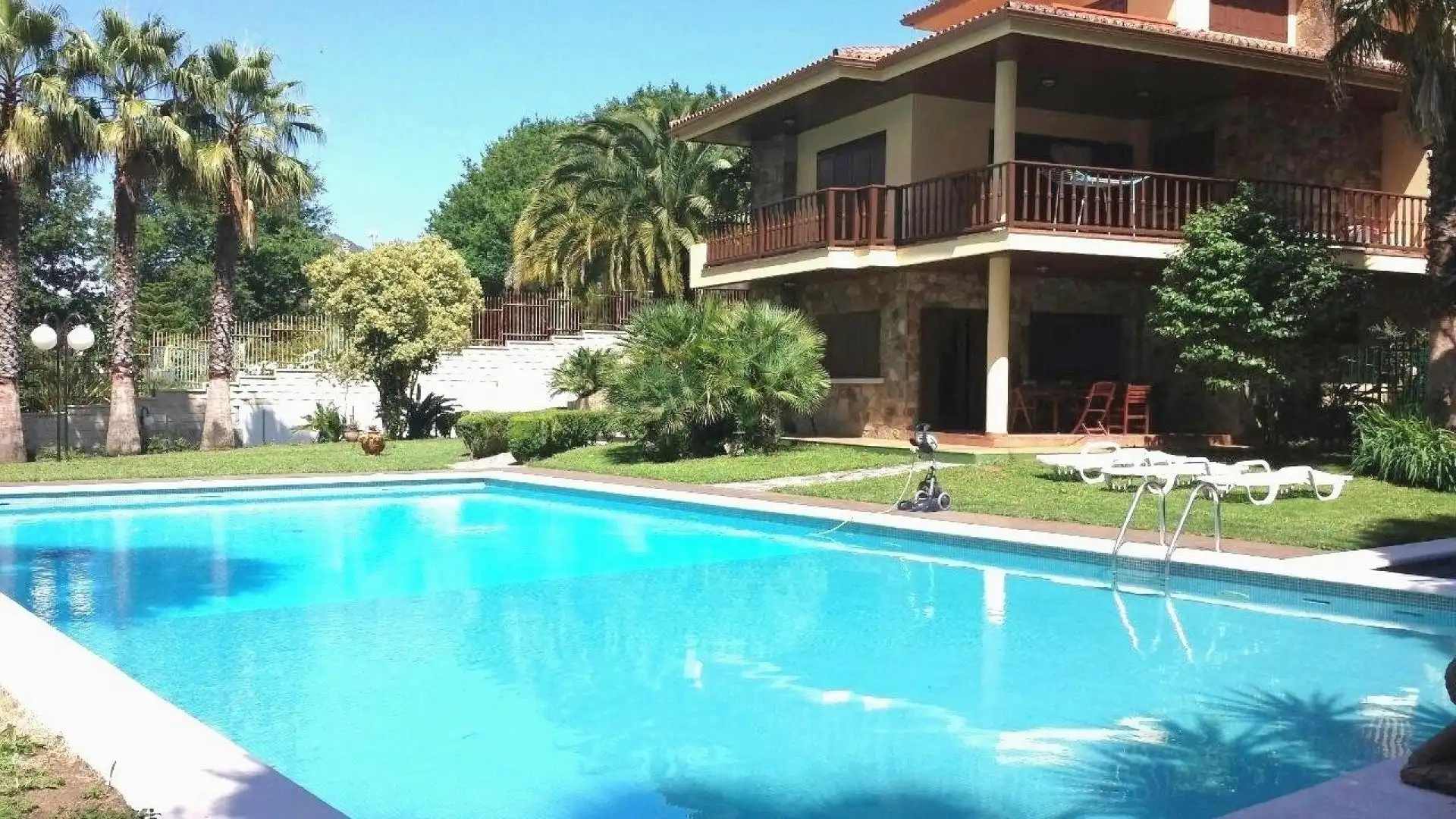 Piscina de Casa o xalet en venda en Gondomar amb Calefacció, Terrassa i Piscina