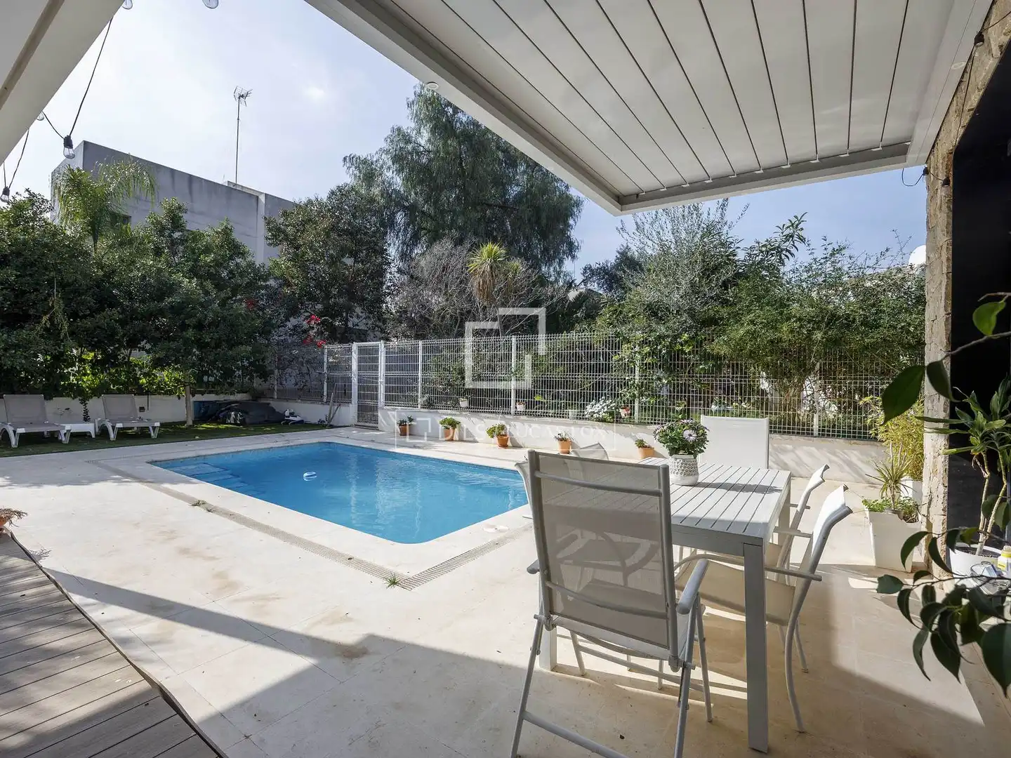 Piscina de Casa o chalet en venta en Godella con Aire acondicionado, Calefacción y Jardín privado