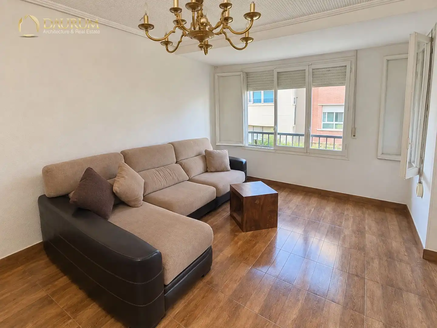 Flat with lift for sale in CALLE JUAN RAMON JÍMENEZ, imagen 2