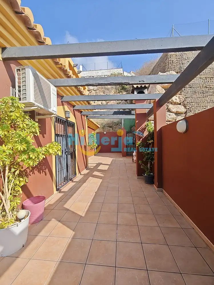 Vista exterior de Casa o chalet en venta en Torrox con Aire acondicionado, Calefacción y Terraza