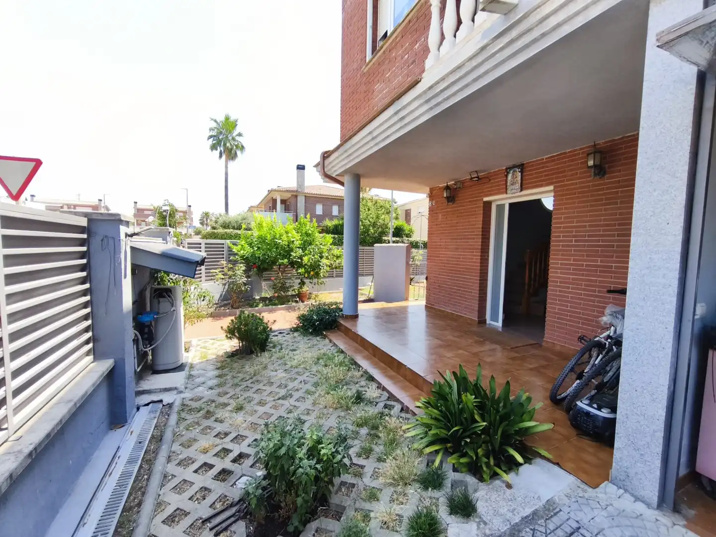 Casa pareada con terraza en venta en Carrer la Roca 20, imagen 8