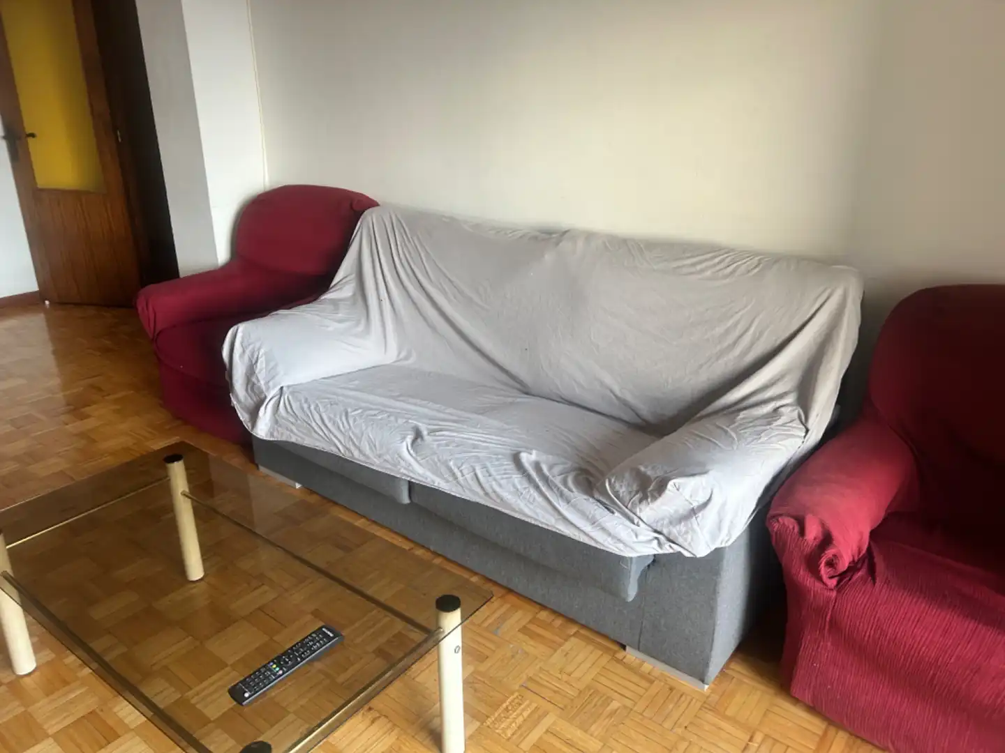 Wohnzimmer von Wohnung zur Miete in Huesca mit Heizung, Parkett und Terrasse
