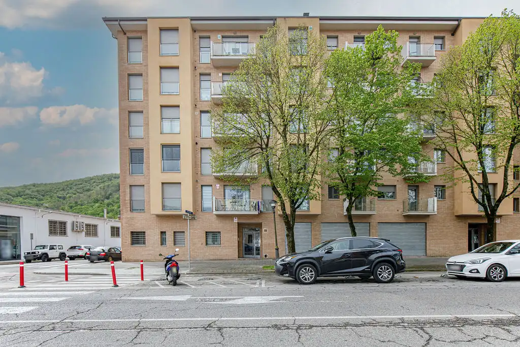 Vista exterior de Piso en venta en Olot