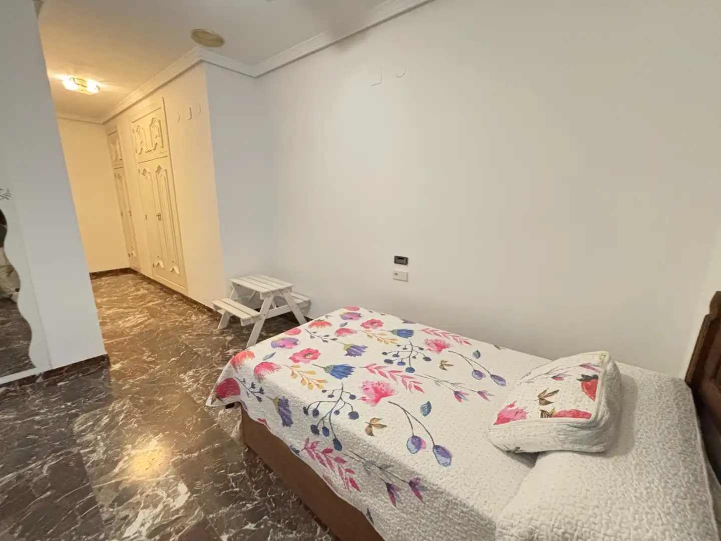 Schlafzimmer von Wohnung zur Miete in Andújar mit Klimaanlage, Heizung und Möbliert