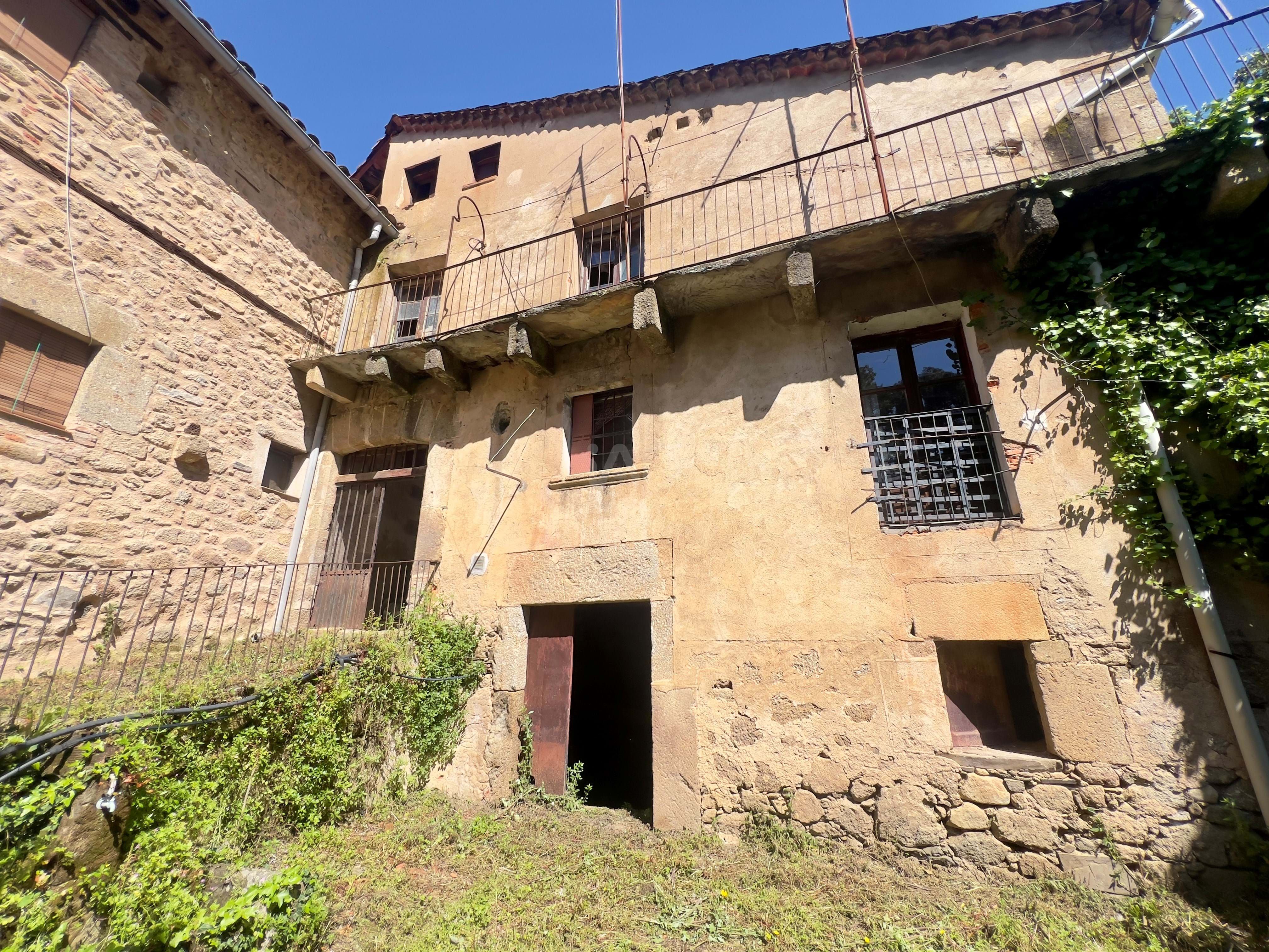 Exterior view of Building for sale in Gata