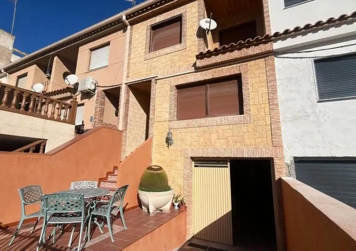 Casa en venta en Algorfa