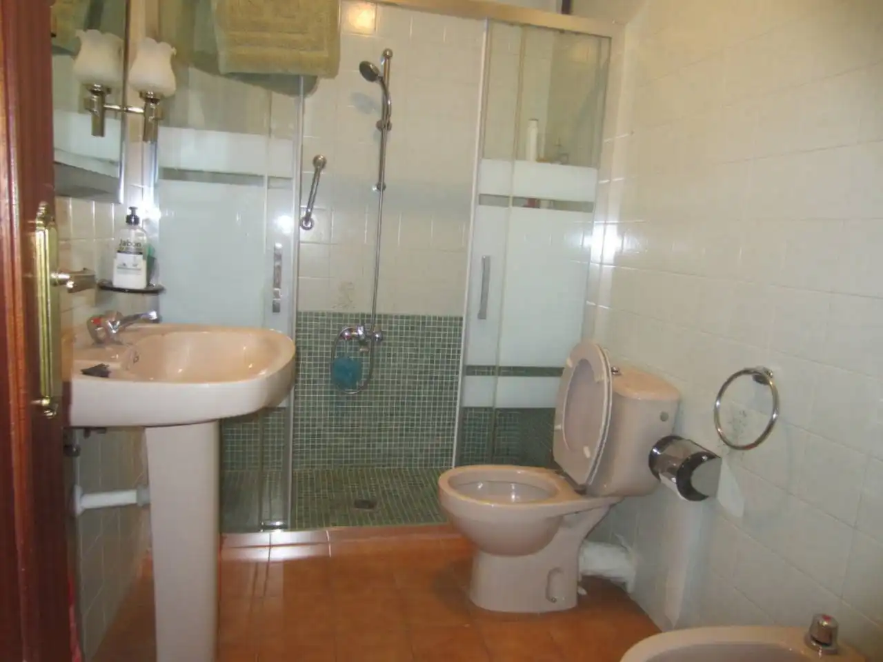 Baño de Piso en venta en Sancti-Spíritus (Salamanca) con Calefacción, Terraza y Amueblado