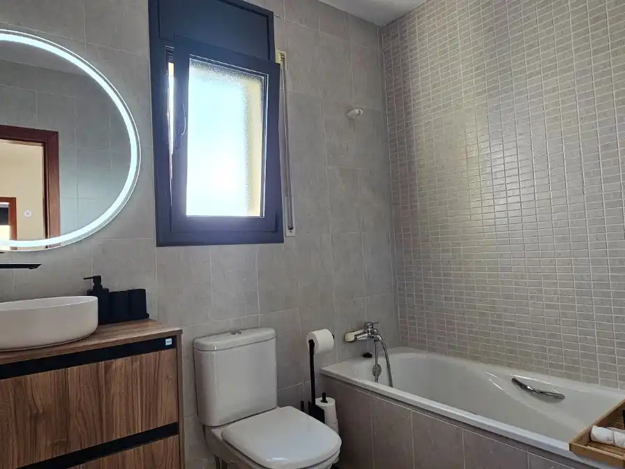 Villa con giardino in vendita a Passatge Sector Mestral 12 B, imagen 25