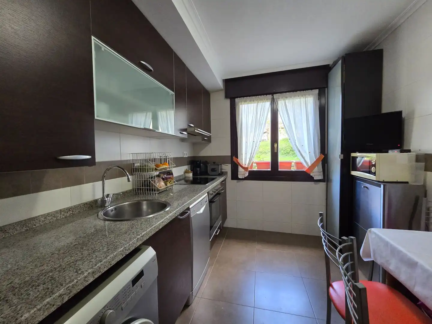 Cocina de Piso en venta en Llanes con Calefacción, Terraza y Trastero